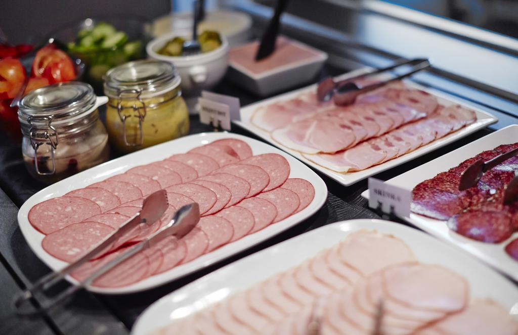 Hasse Pa Sjoekanten Hotell & Restaurang Jonkoping Phòng bức ảnh