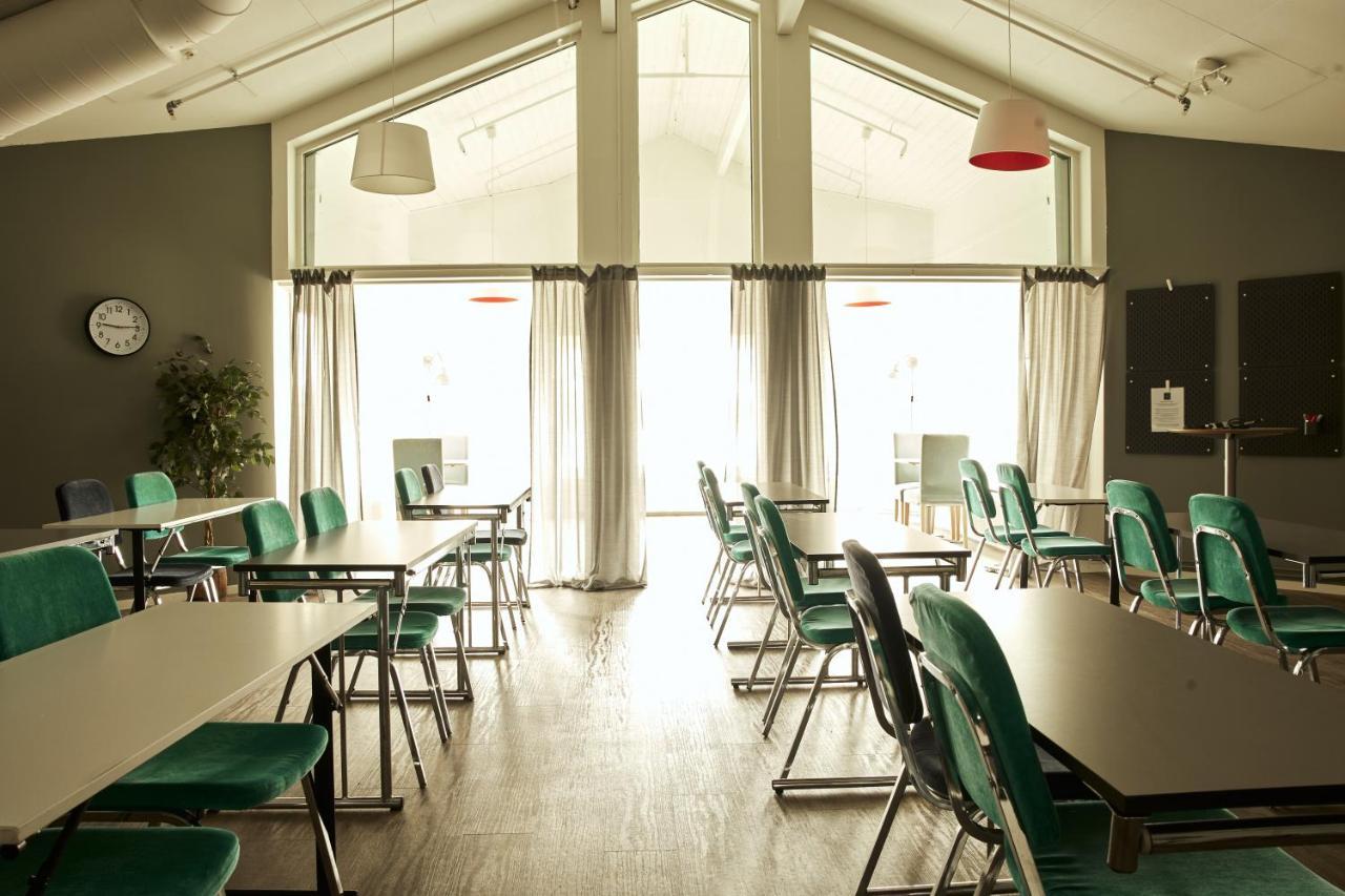 Hasse Pa Sjoekanten Hotell & Restaurang Jonkoping Ngoại thất bức ảnh